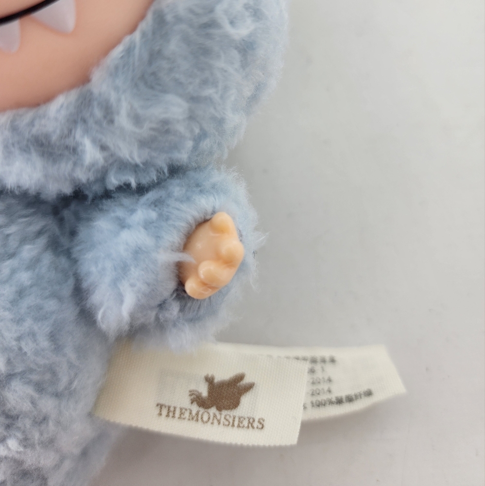 Labubu The Monsters Exciting Macaron Sea Salt Coconut | Vinyl Plush Pendant - Picture 12 of 16